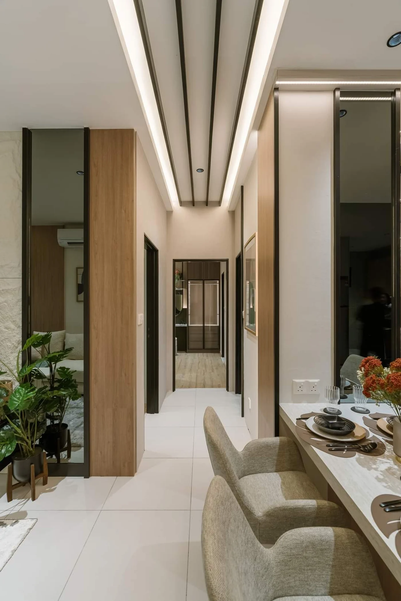 raffles 188 entry corridor