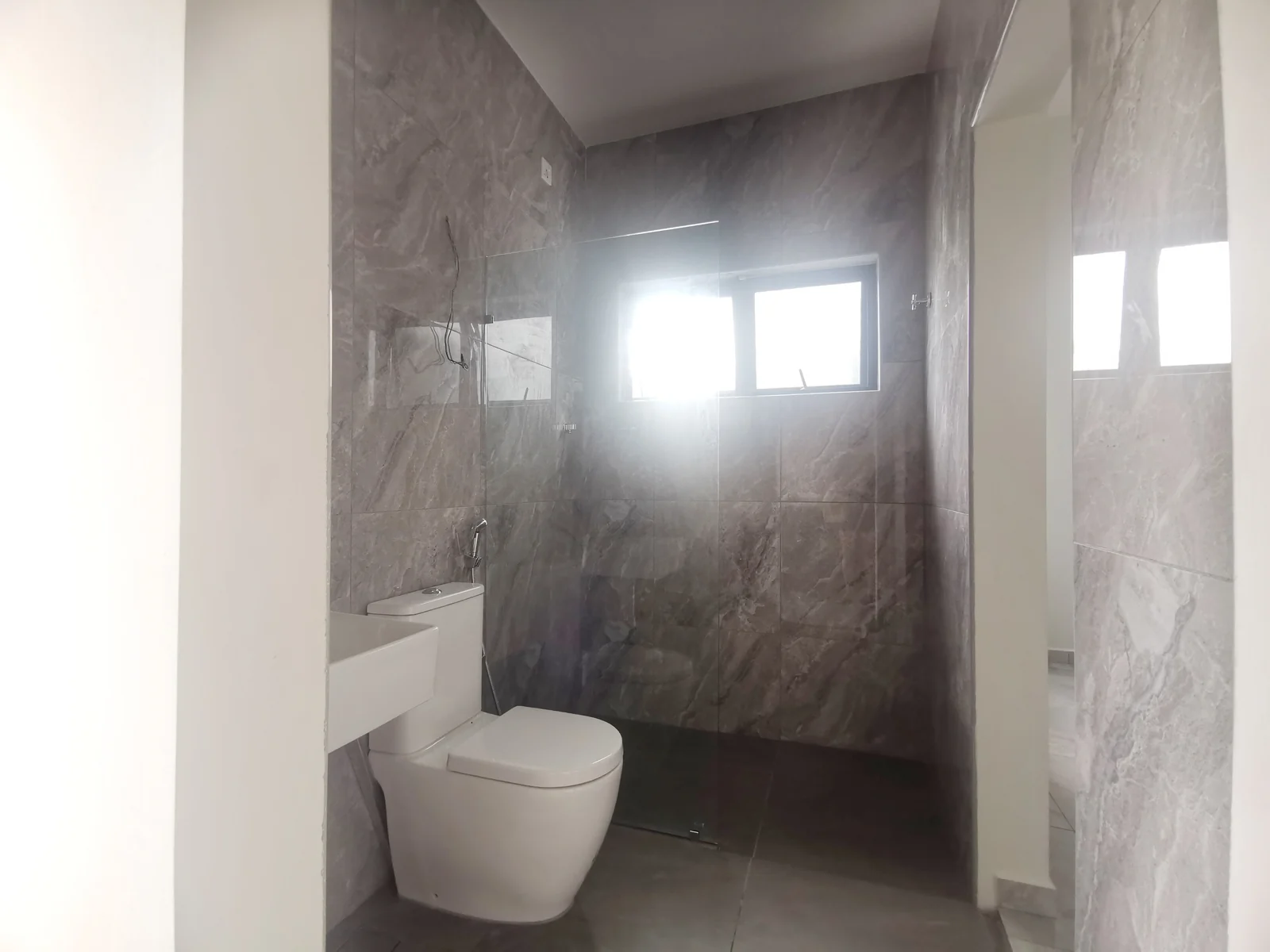 the aster taman sinfar washroom
