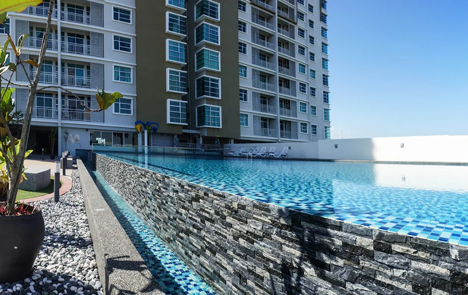 Primero Heights swimming pool